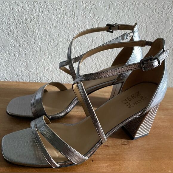 Naturalizer Women Tiff Leather Square Toe Heels Sandals Shoes Pewter 9.5 3” heel - Picture 5 of 10